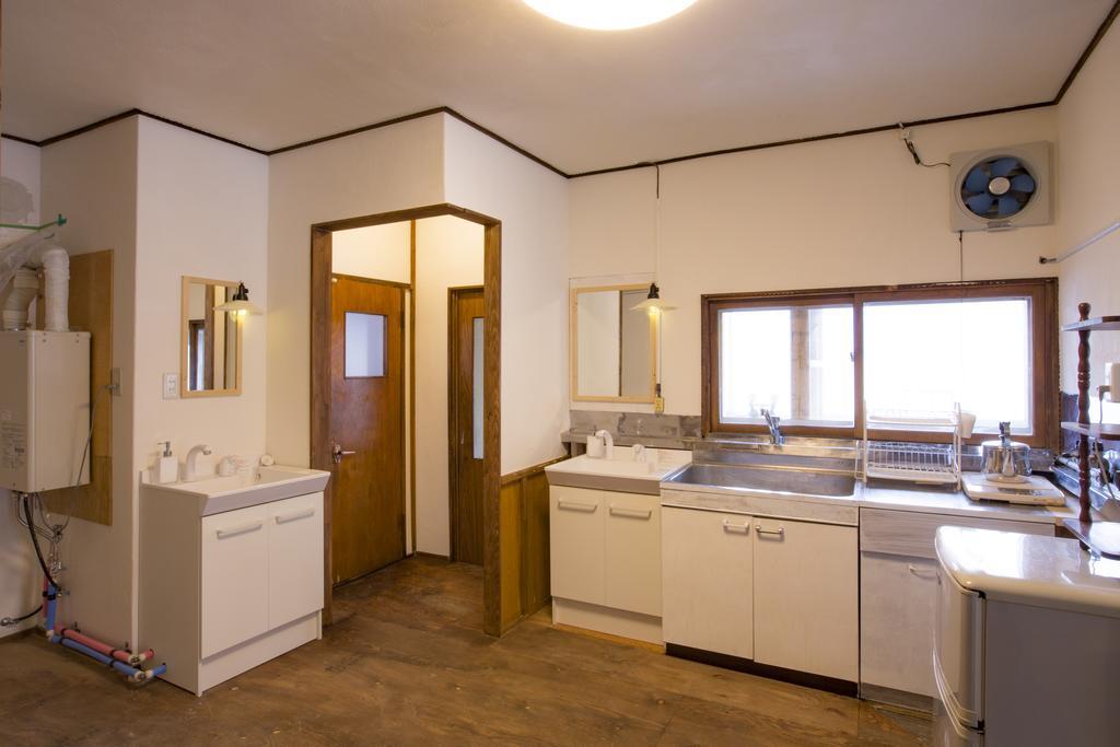 Guest House Sato Shoten Toyoura Exteriör bild